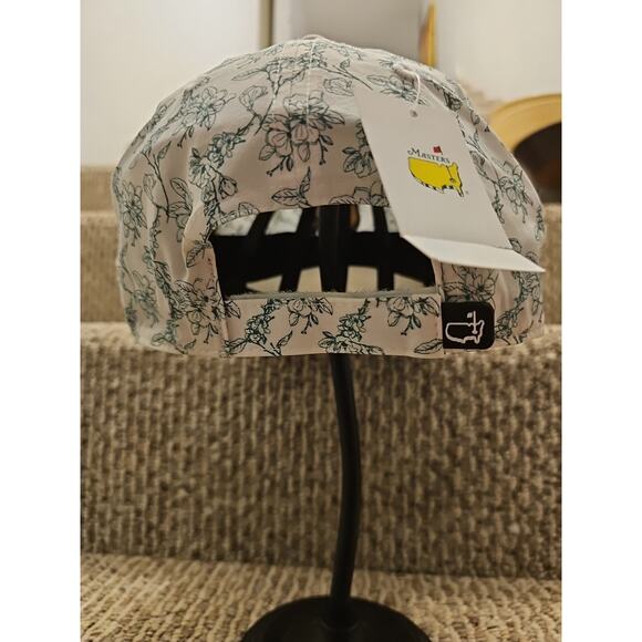 NWT MASTERS Golf Ladies Fit Green and White Floral HAT PGA Augusta National - Picture 7 of 11